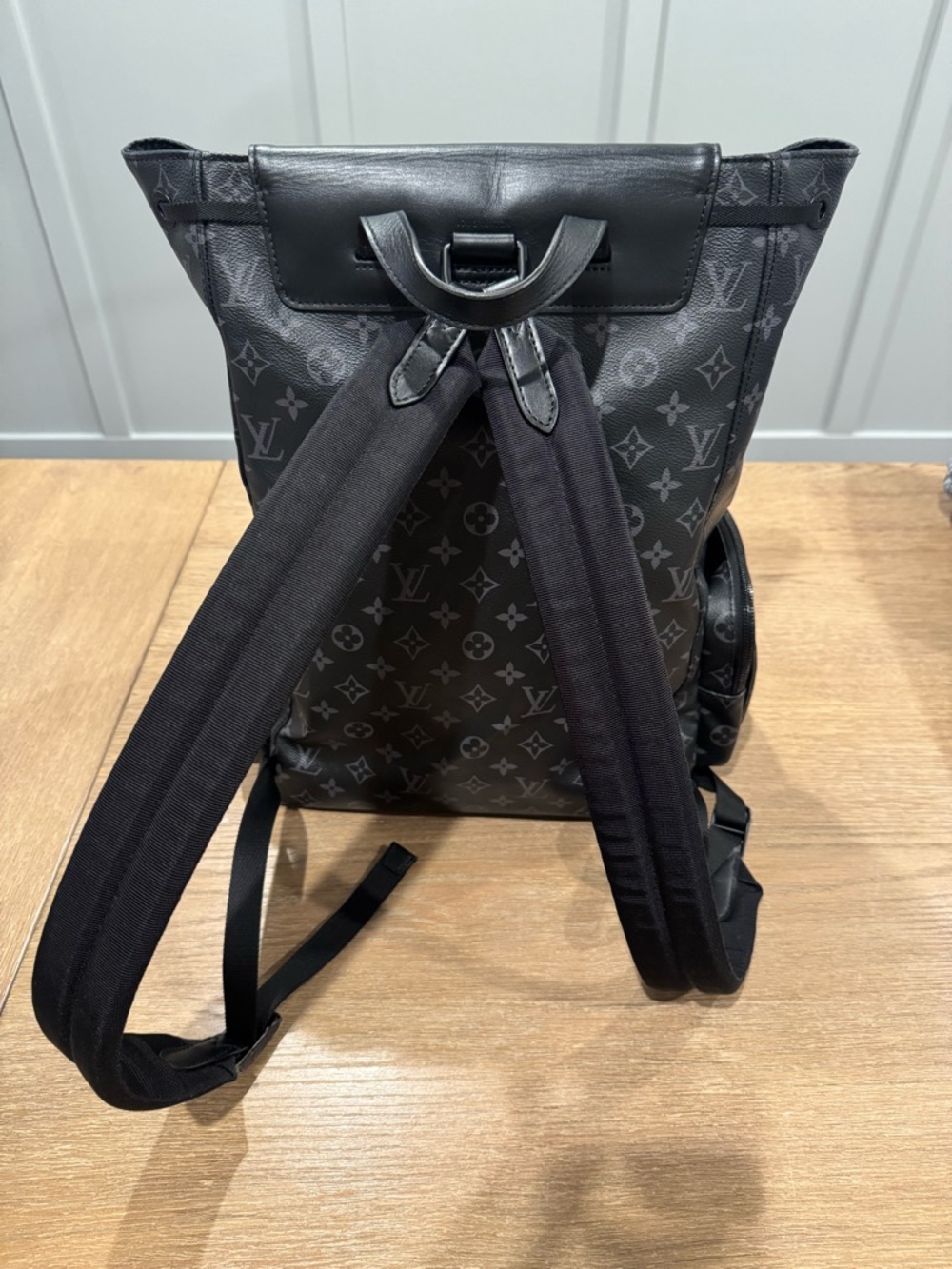 Louis Vuitton Black Monogram Canvas Men's Backpack with Leather Flap - Picture 5 of 13